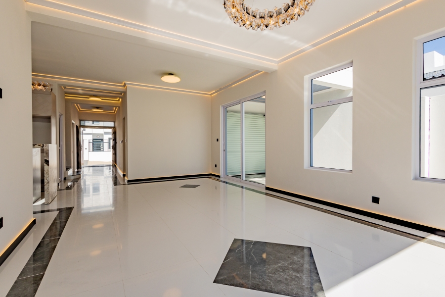 4 Bedroom Property for Sale in Sandown Western Cape
